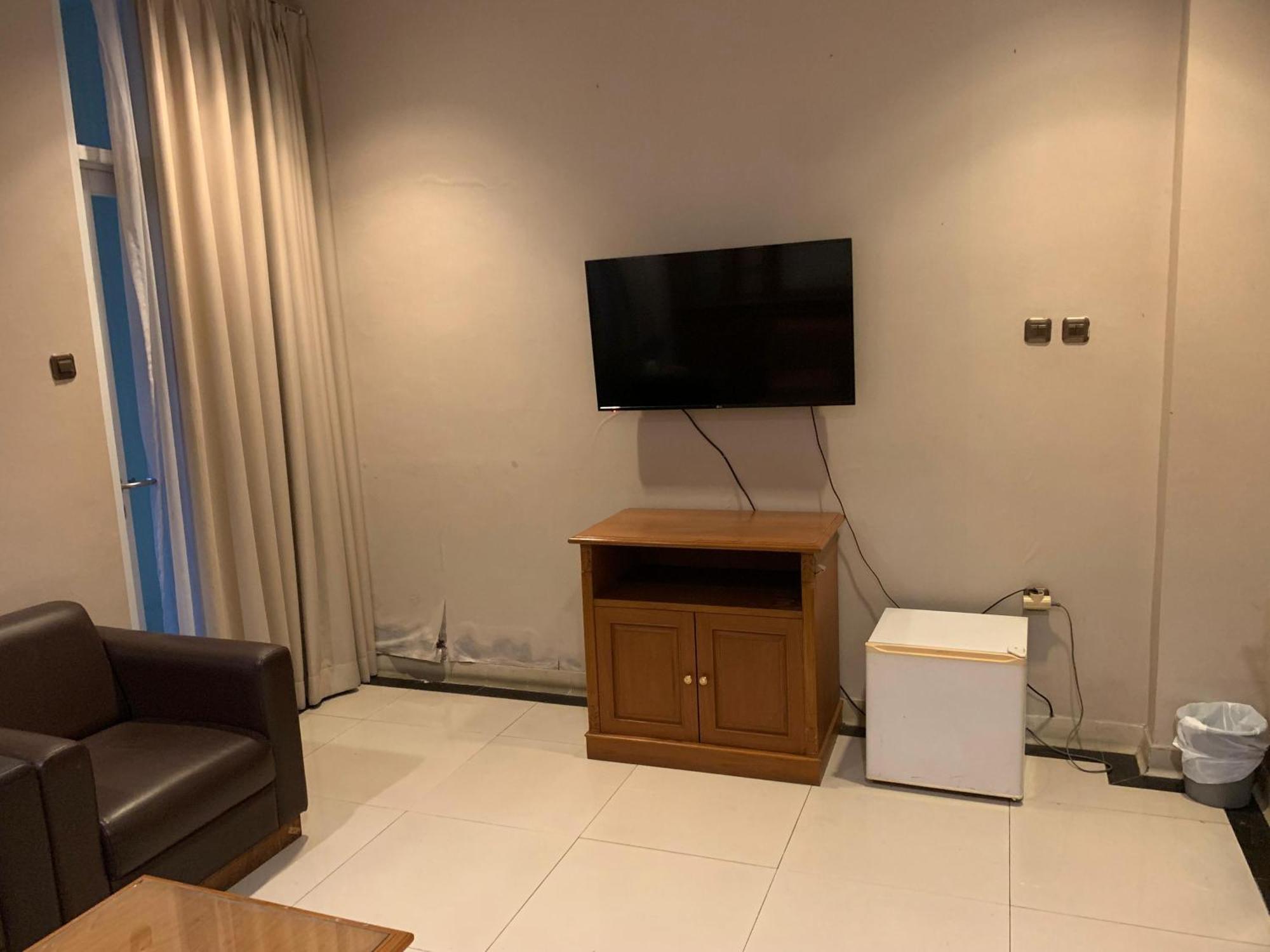 Enhaii Hotel Бандунг Экстерьер фото