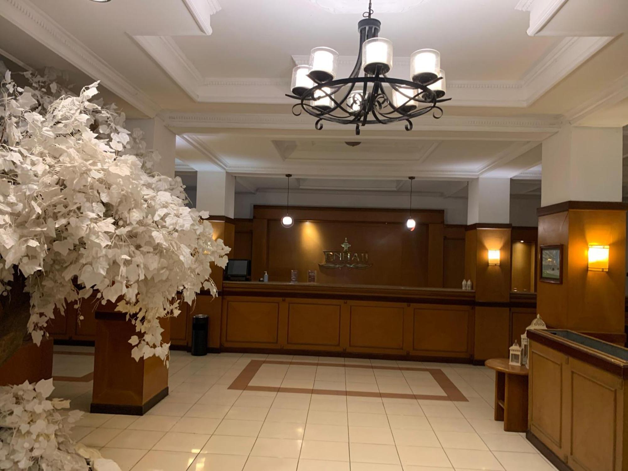 Enhaii Hotel Бандунг Экстерьер фото